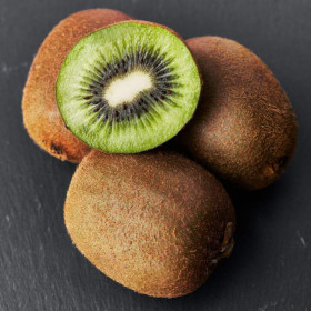 Kiwi Autofertil "Tomuri Actinidia" - Ghiveci 2L 2